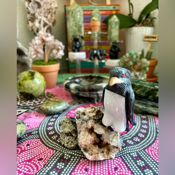 Gemstone Carving on Pink Amethyst - Picture 6 of 8